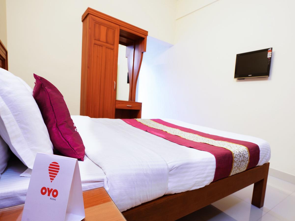 Oyo 9404 Hotel White Fort Манантавади Екстериор снимка